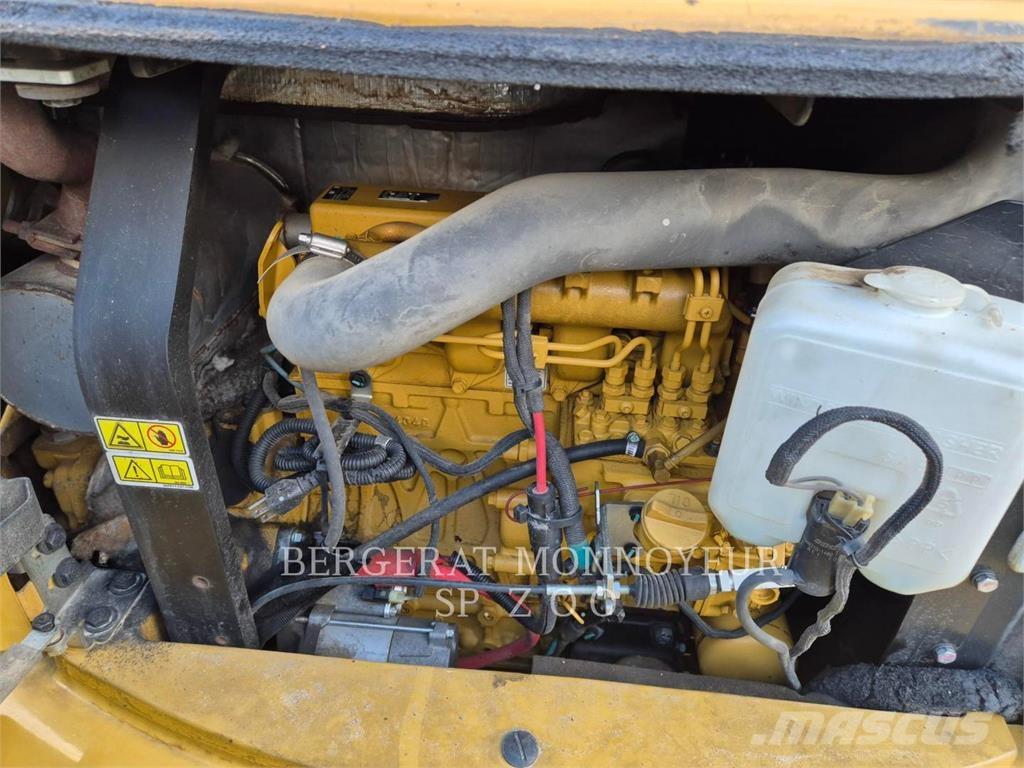 CAT 305.5E2CR Raupenbagger