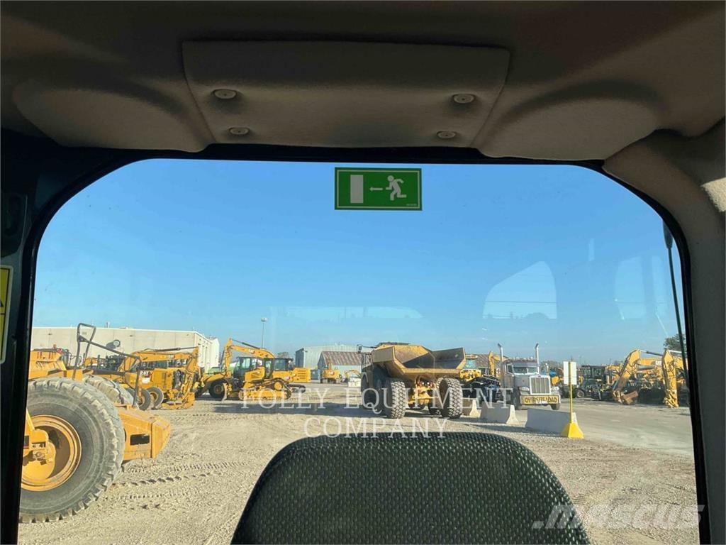 CAT 30807CRSB Raupenbagger