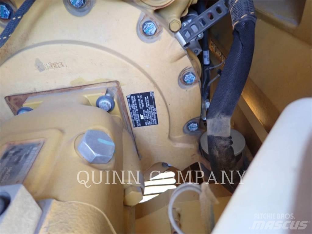 CAT 310 Raupenbagger