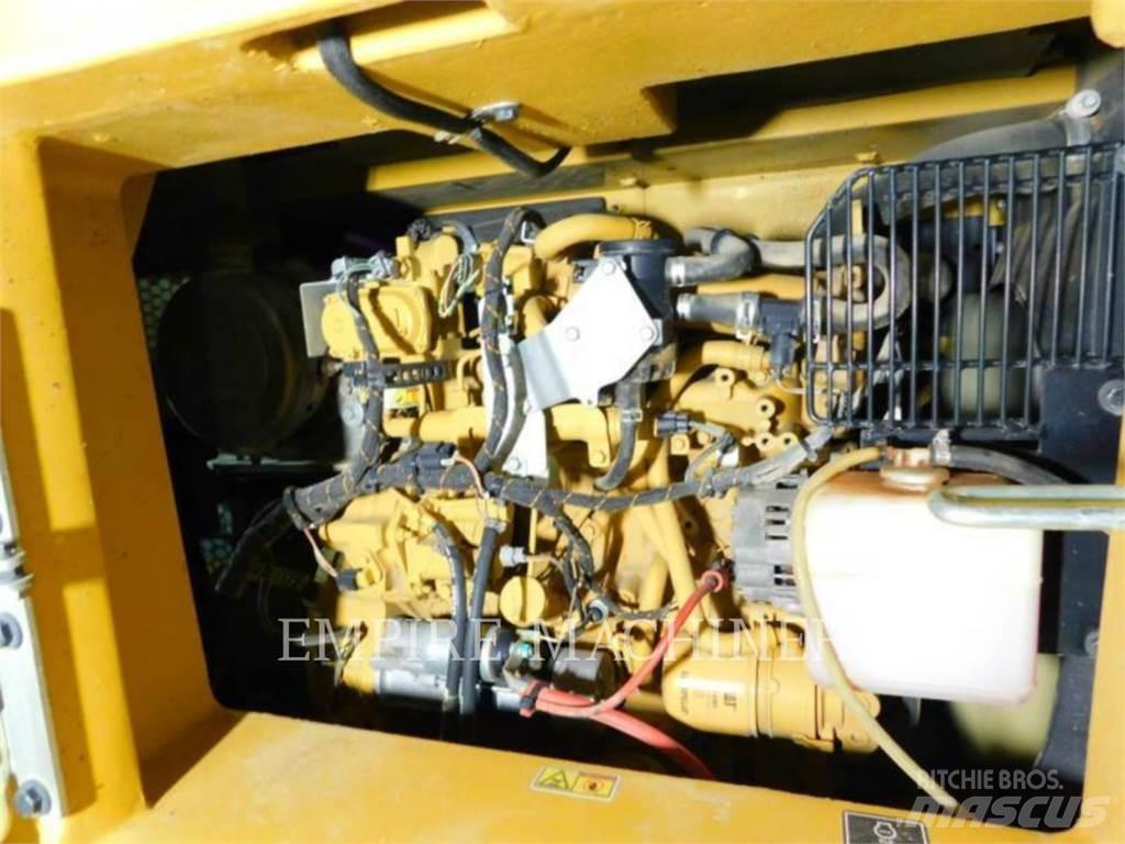CAT 310-07 Raupenbagger
