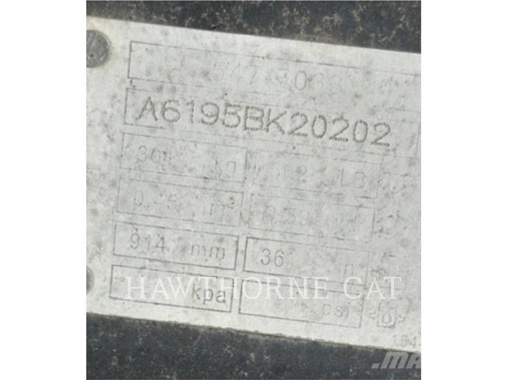 CAT 310 36 BUCKET Schaufeln