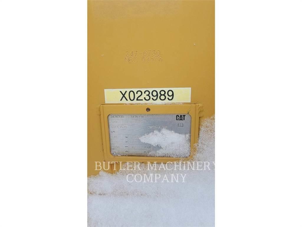 CAT 320 42HD B Schaufeln