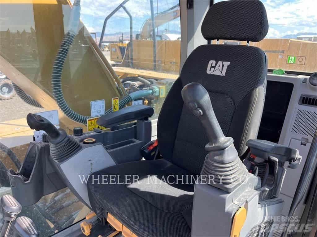 CAT 320 CF Raupenbagger