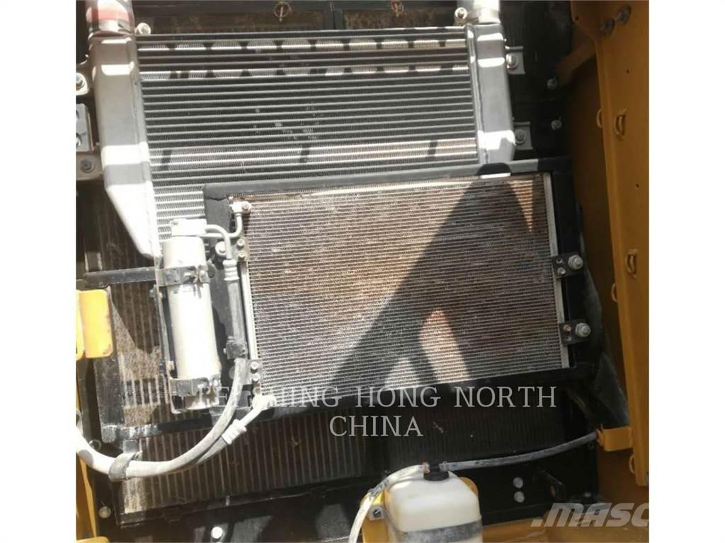 CAT 320D2 Raupenbagger