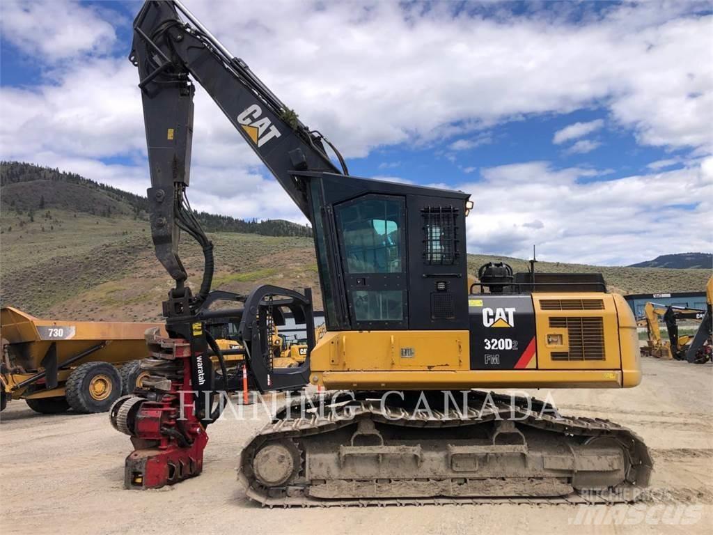 CAT 320D2 FM Forstbagger