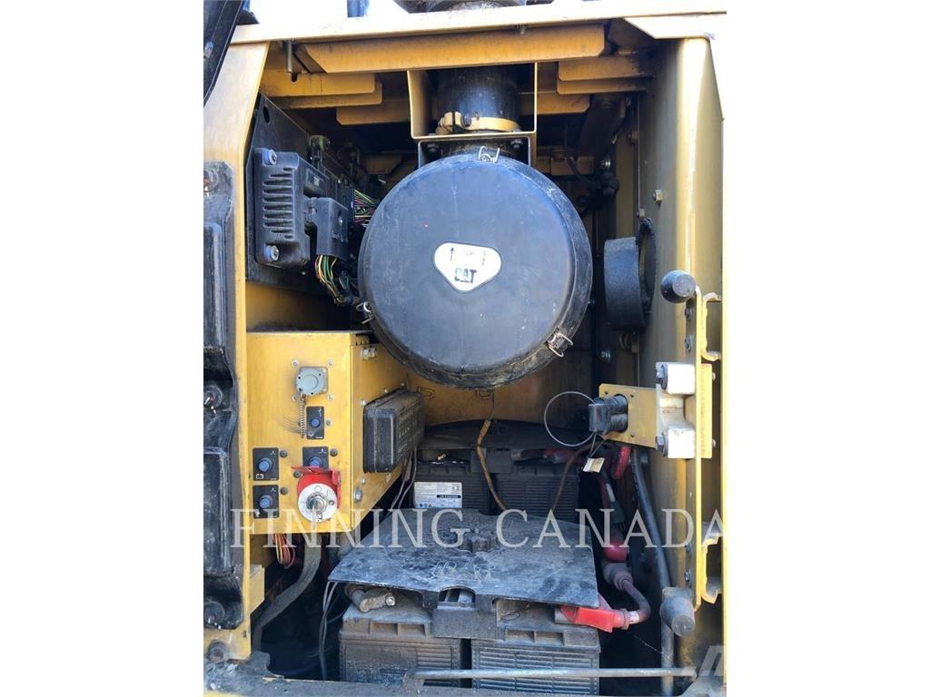 CAT 320D2 FM Forstbagger