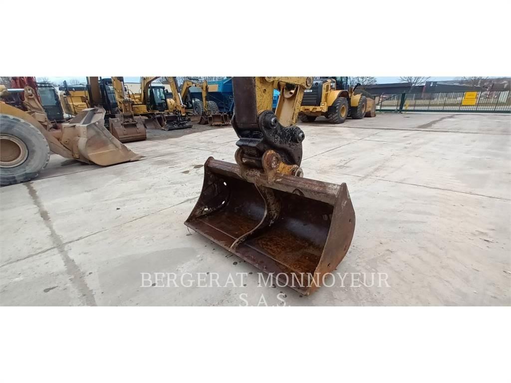 CAT 321D CR Raupenbagger