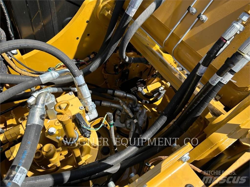 CAT 323 Raupenbagger
