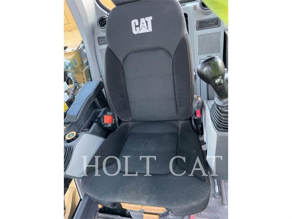 CAT 323 TC Raupenbagger