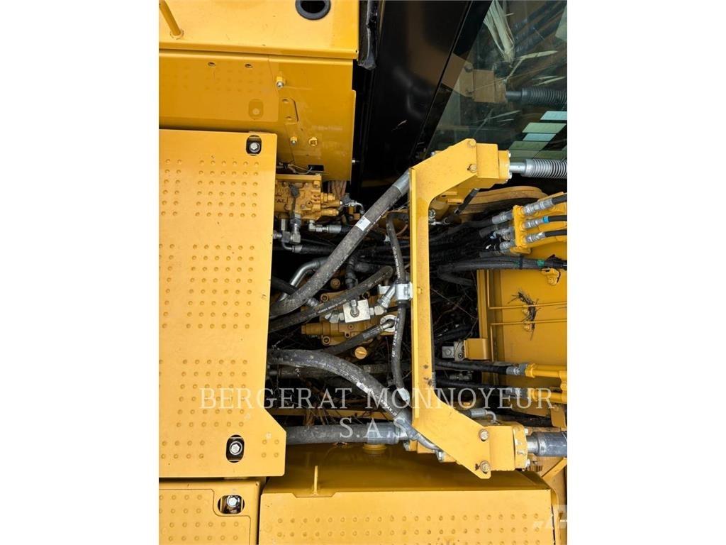 CAT 323F Raupenbagger
