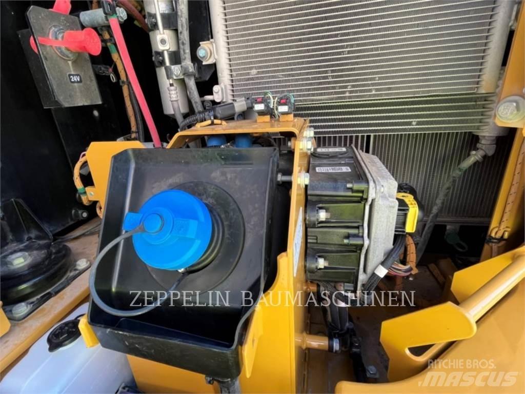 CAT 325FL Raupenbagger