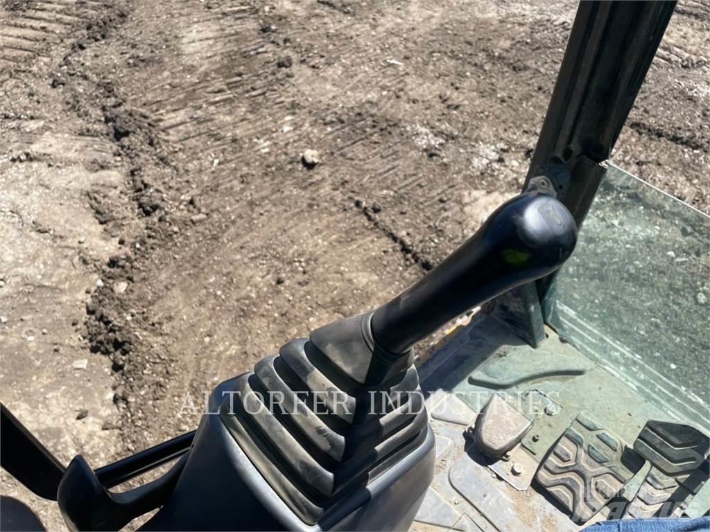 CAT 328DL HMR Raupenbagger