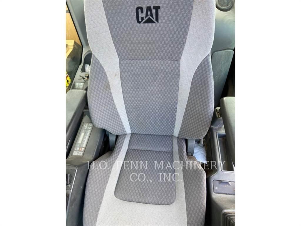 CAT 328DLCR Raupenbagger