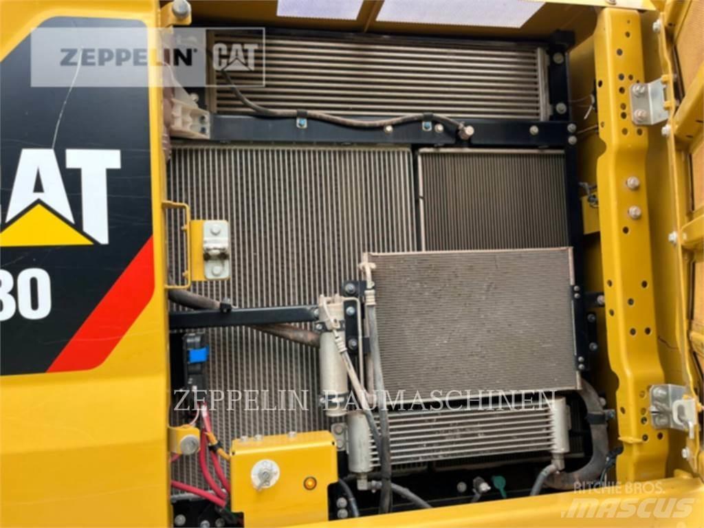 CAT 330-07A Raupenbagger
