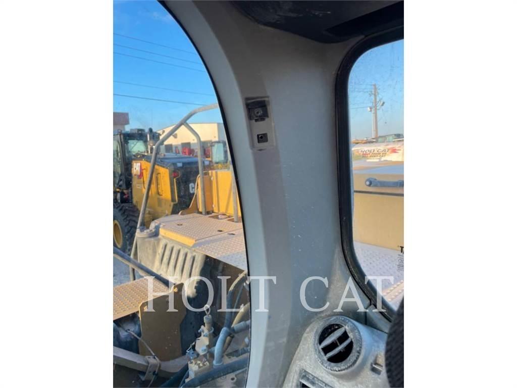 CAT 330GC Raupenbagger