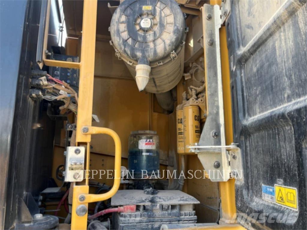 CAT 336FLN Raupenbagger