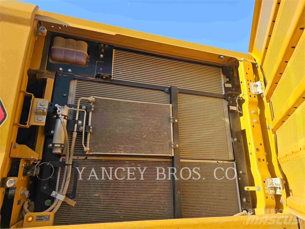 CAT 34008 Raupenbagger