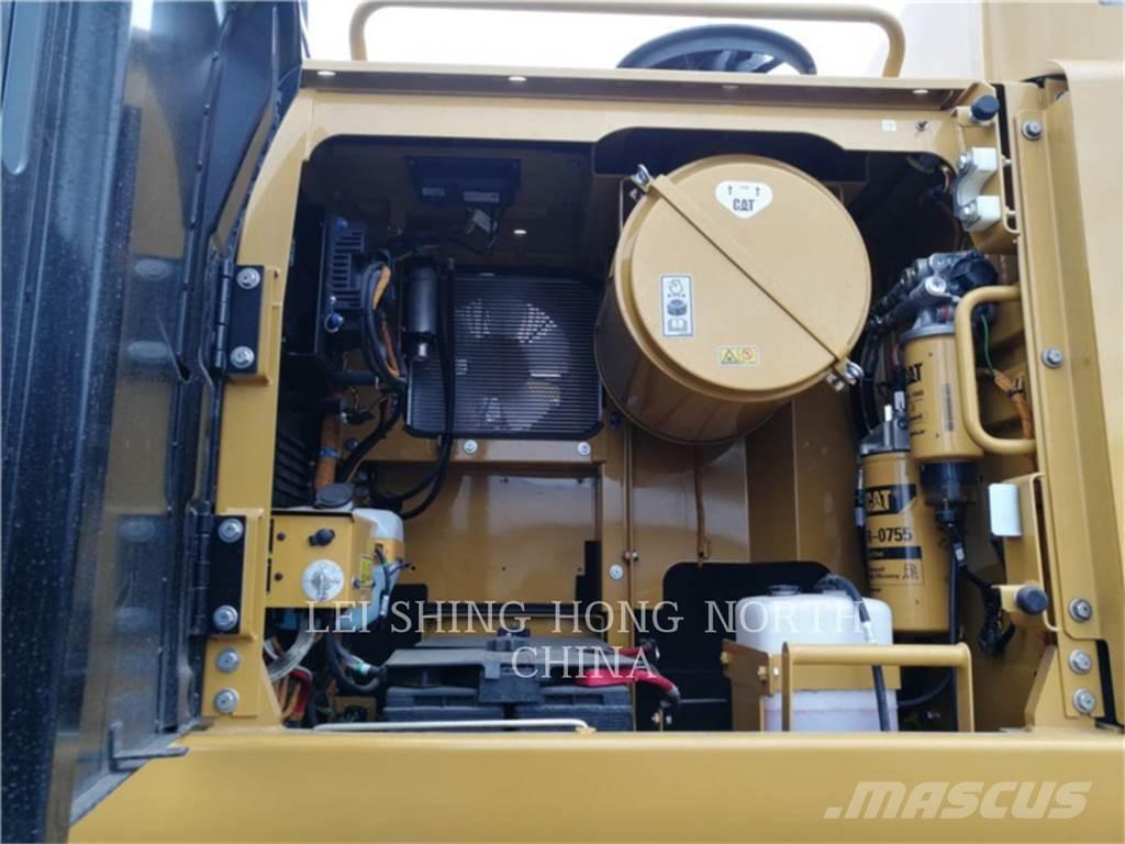 CAT 349D2 Raupenbagger