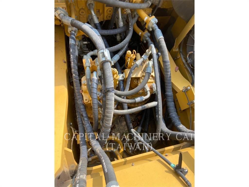 CAT 349D2L Raupenbagger