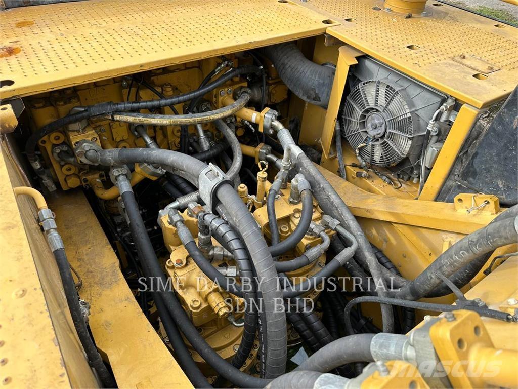 CAT 349D2L Raupenbagger