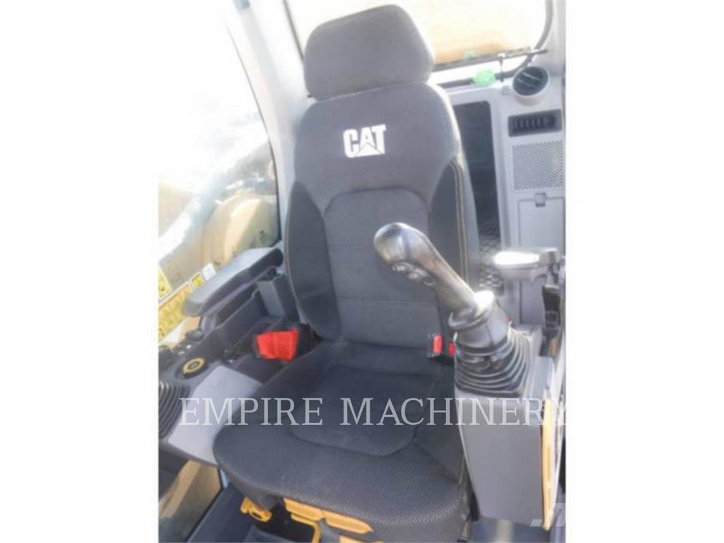 CAT 352-08FGP Raupenbagger