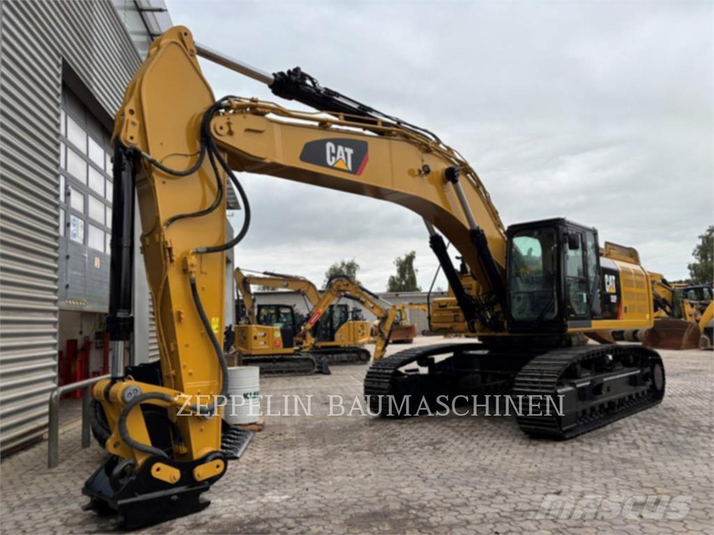 CAT 352FL Raupenbagger
