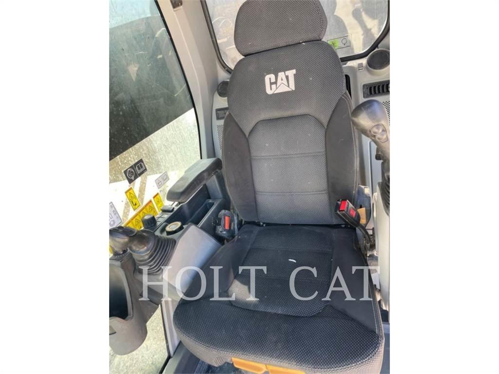 CAT 374 Raupenbagger
