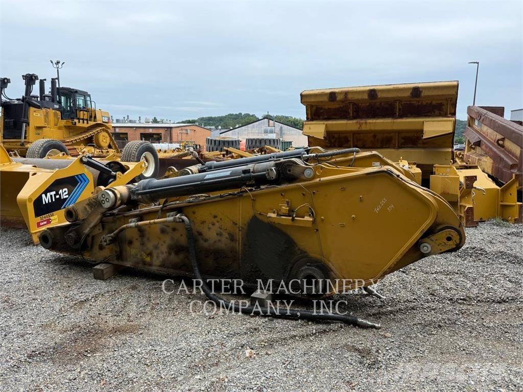 CAT 374-07 Raupenbagger