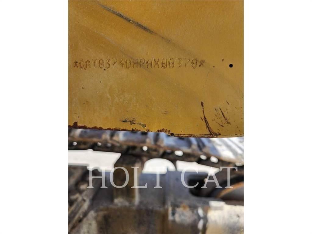 CAT 374DL Raupenbagger
