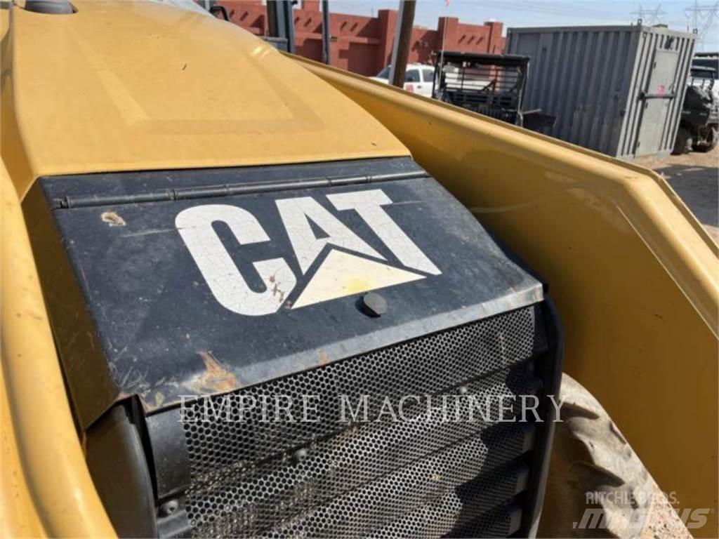 CAT 415F2 IL Radlader
