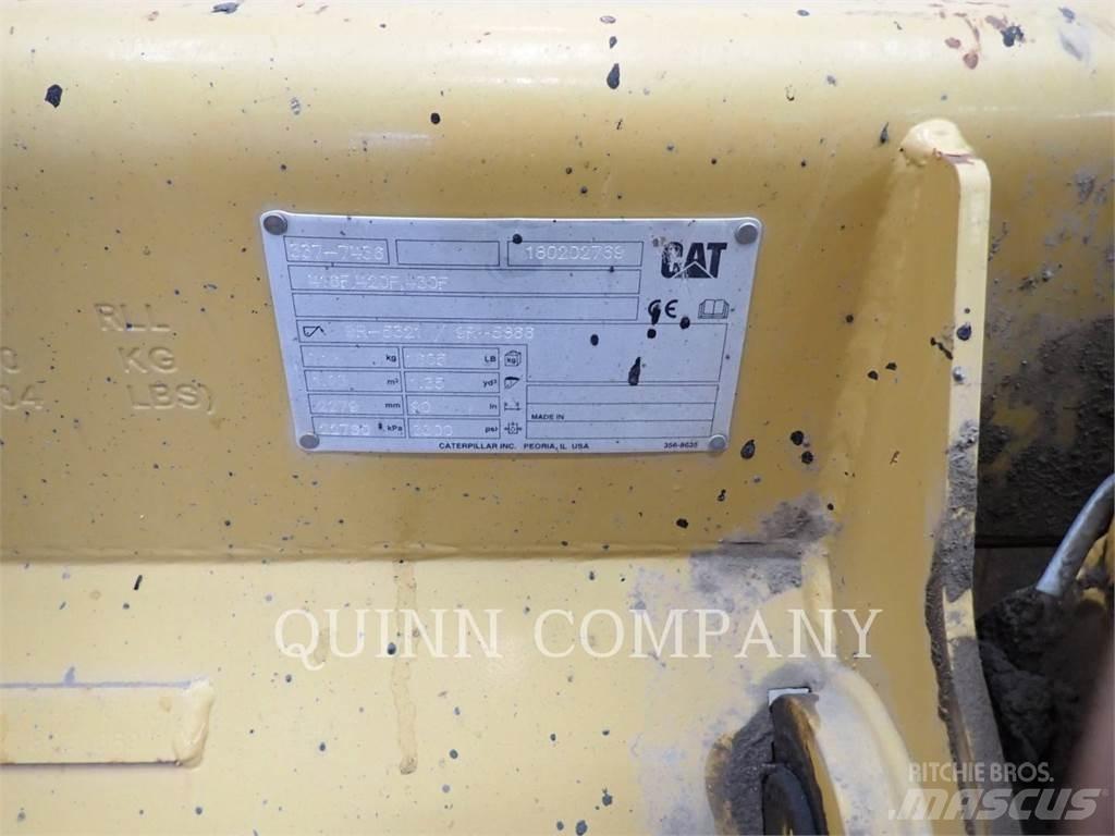CAT 415F2 IL Baggerlader