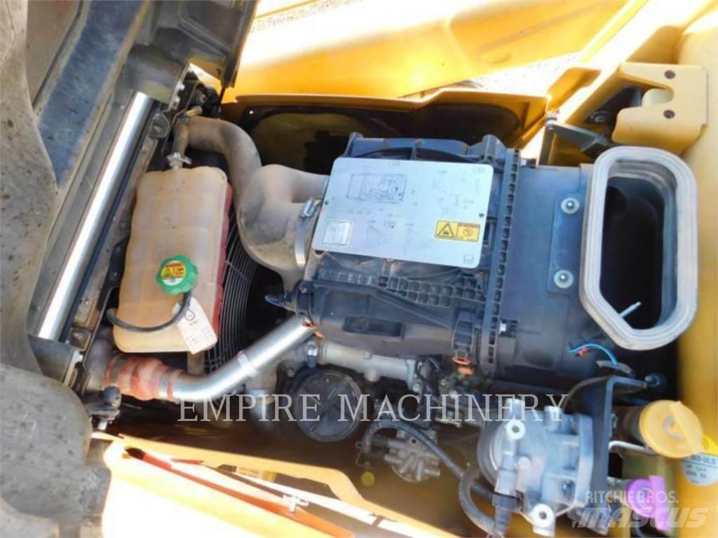 CAT 416F2 4EOP Baggerlader
