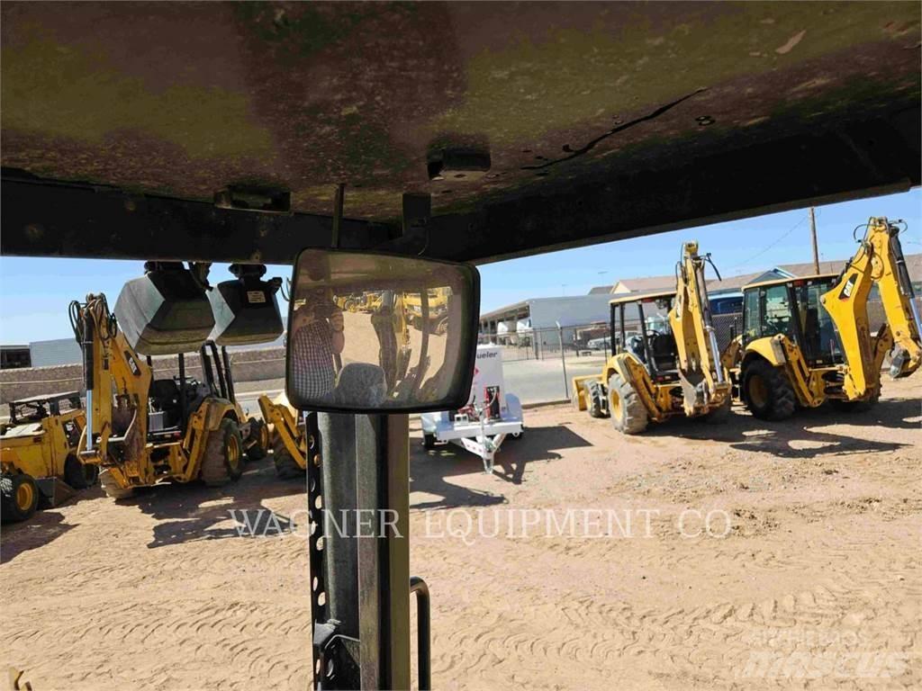 CAT 416F2ST Baggerlader