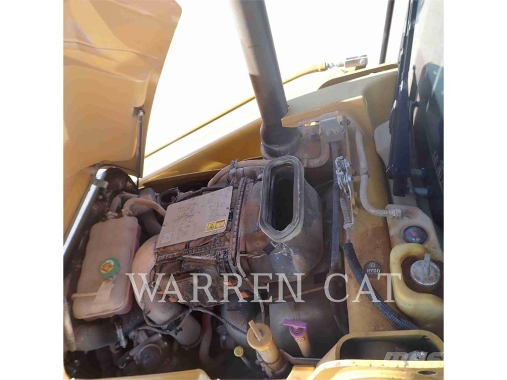 CAT 420 AE4 Baggerlader