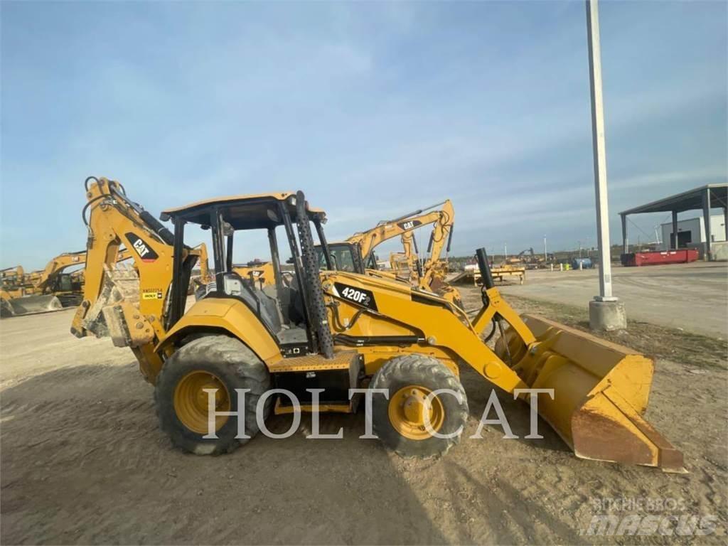 CAT 420F Baggerlader