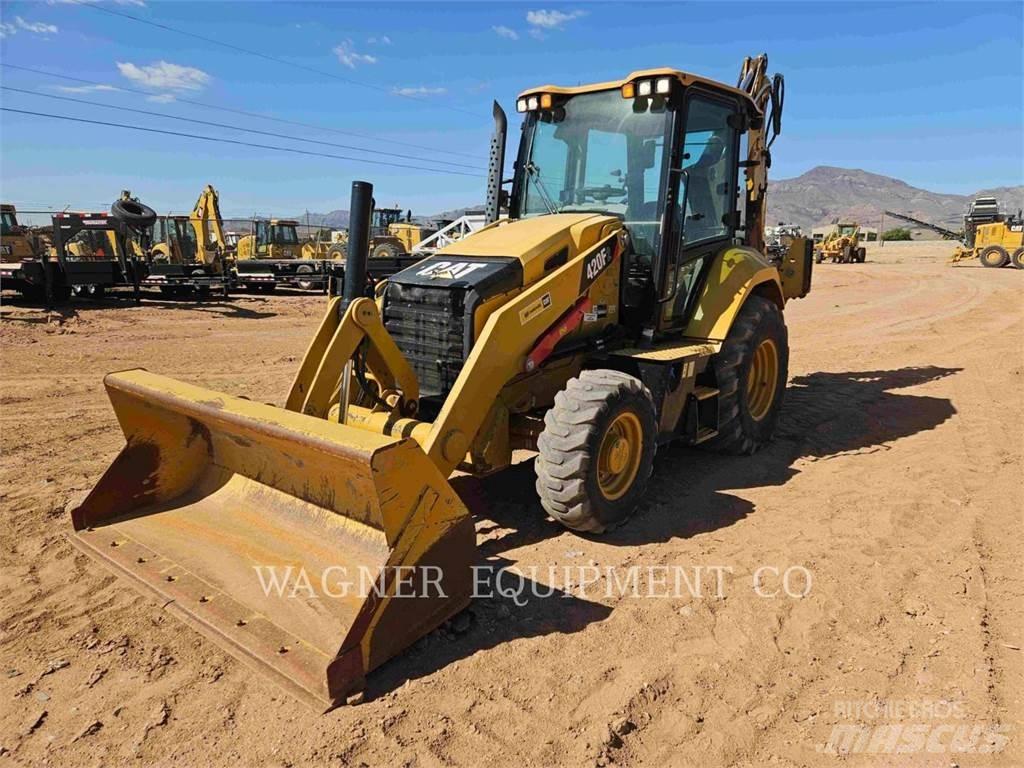 CAT 420F2 Baggerlader