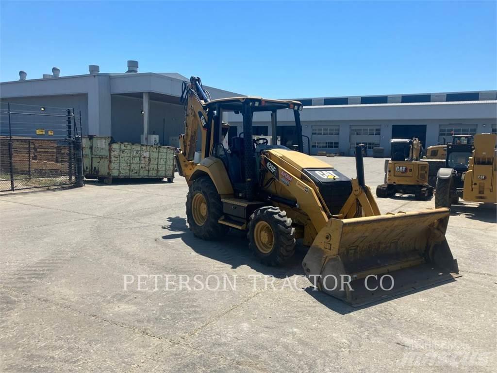 CAT 420F2 Baggerlader