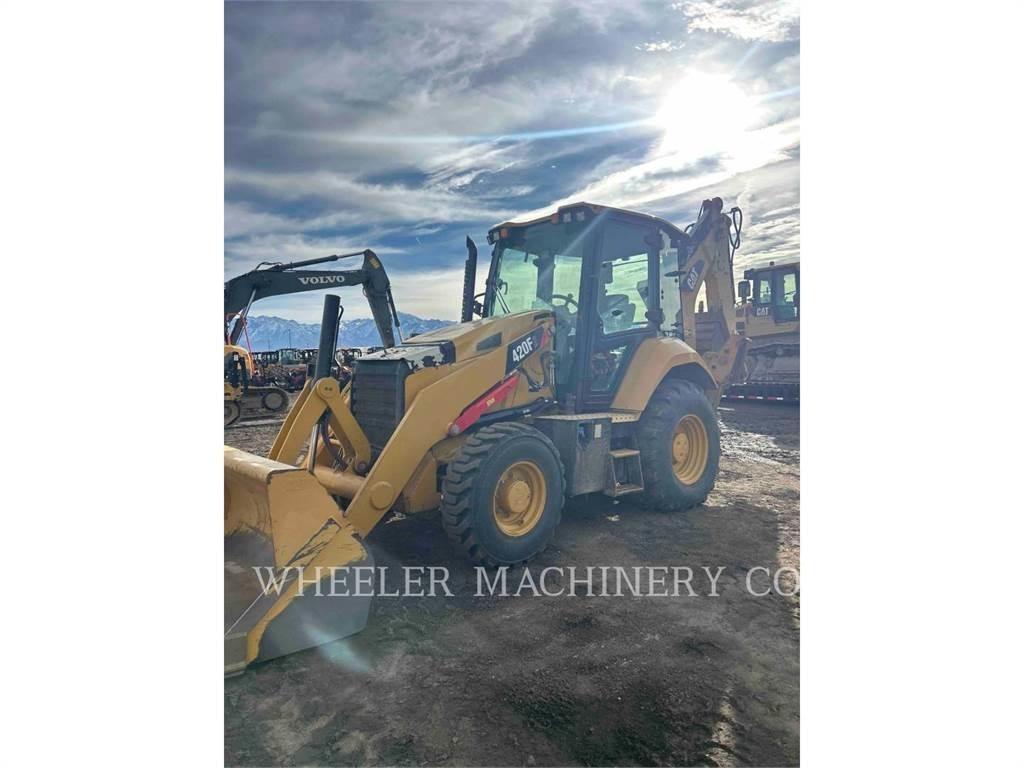 CAT 420F2 Baggerlader