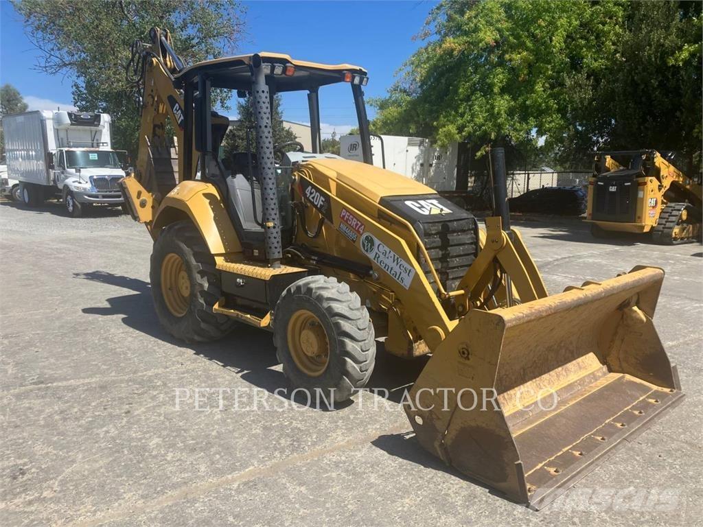 CAT 420F2 Baggerlader