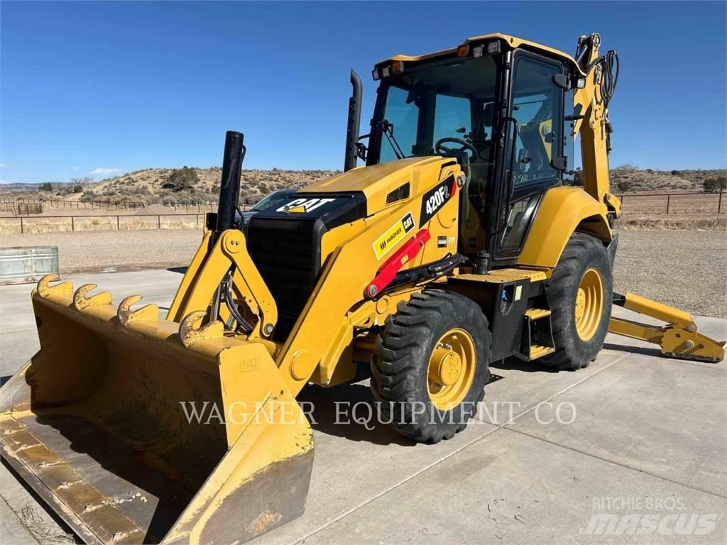 CAT 420F2 4WDE Baggerlader