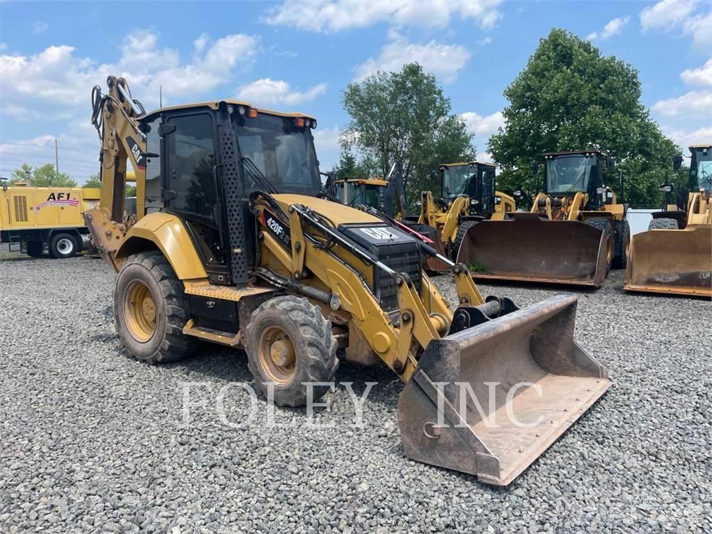 CAT 420F2IT Baggerlader