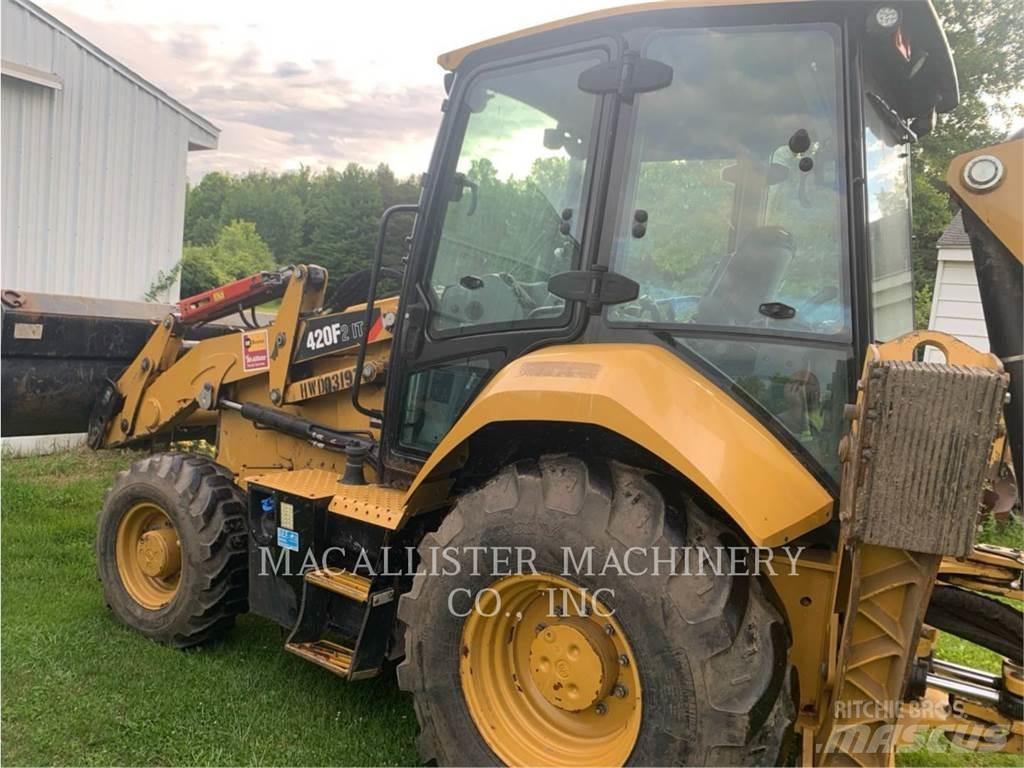 CAT 420F2IT Baggerlader