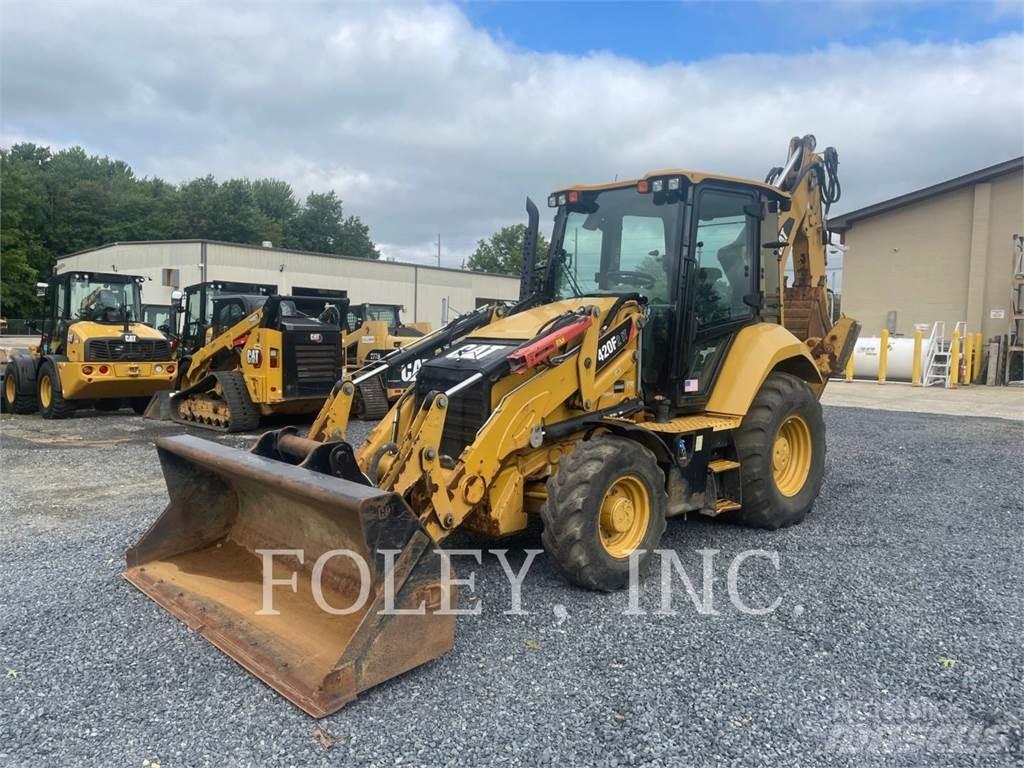 CAT 420F2IT Baggerlader