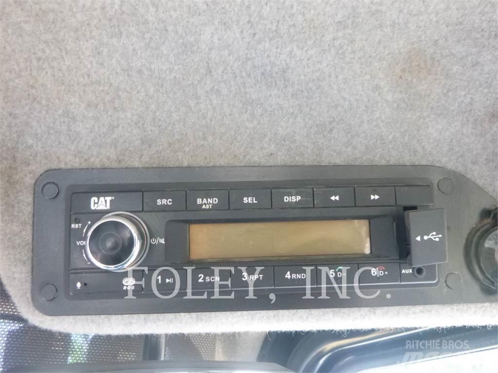 CAT 420F2IT Baggerlader