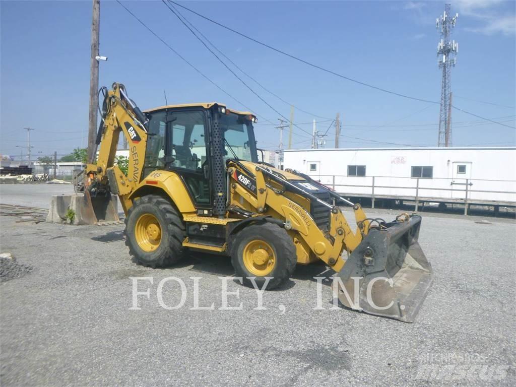 CAT 420F2IT Baggerlader