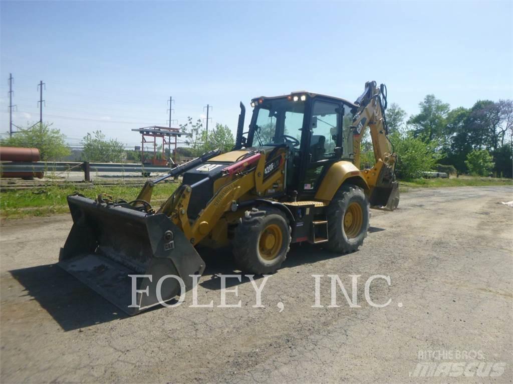 CAT 420F2IT Baggerlader