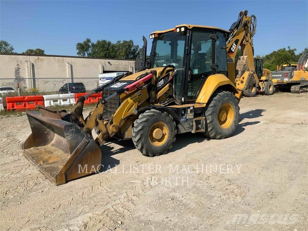 CAT 420F2IT Baggerlader