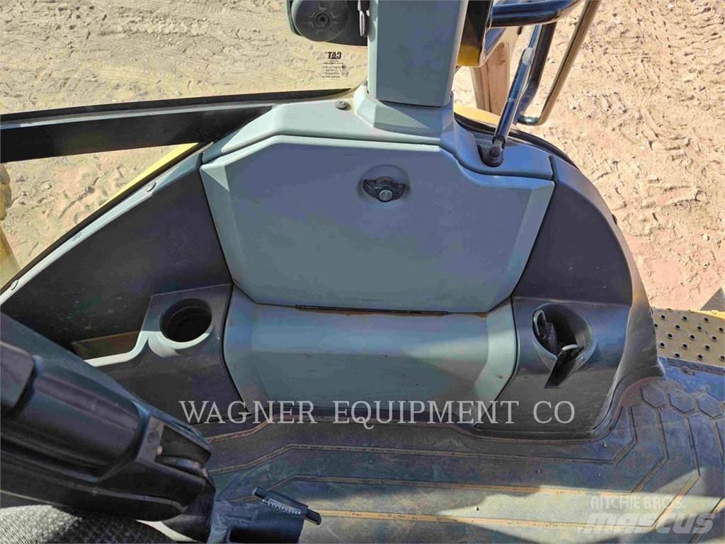 CAT 420F2ST Baggerlader