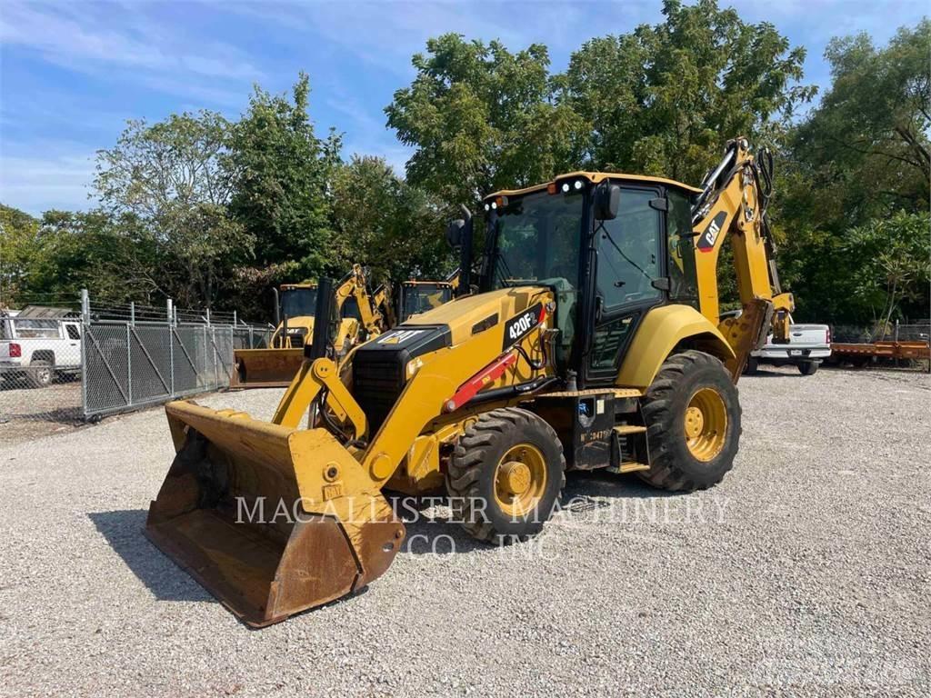 CAT 420F2ST Baggerlader