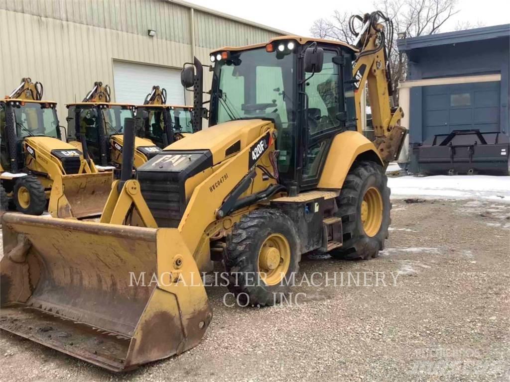 CAT 420F2ST Baggerlader
